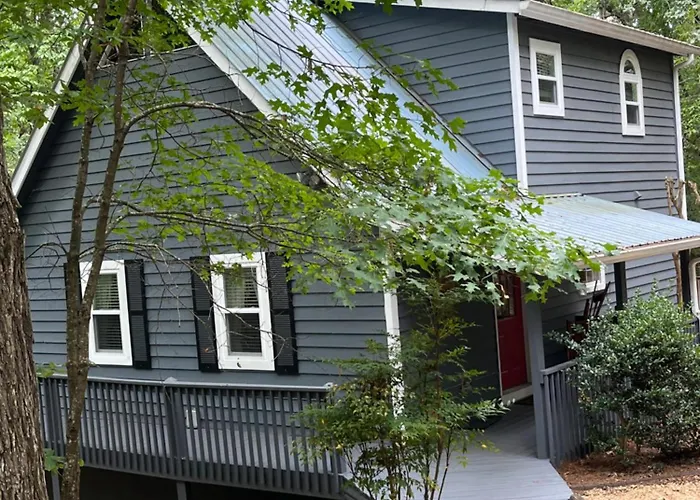 The Grindle Bridge Cabin