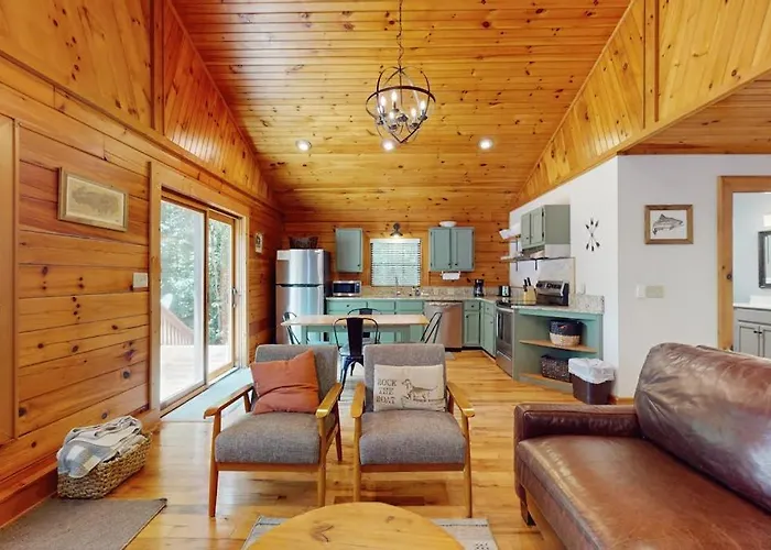 Happy Top Hideaway